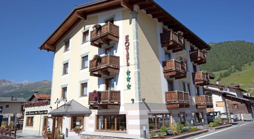 Hotel Livigno Stelle Mezza Pensione Hotel Livigno Stelle Mezza Pensione